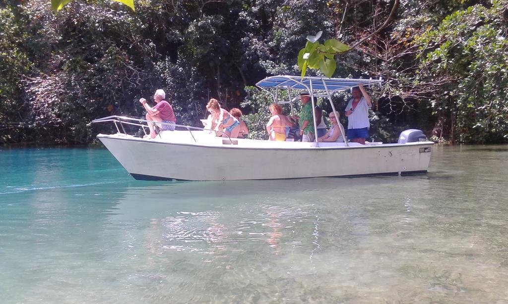 San San Tropez Hotel Port Antonio Eksteriør billede